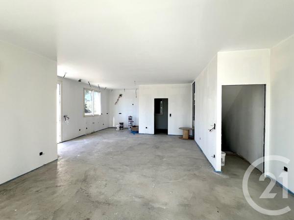 Maison à vendre  6 pièces - 145 m2 LA LONDE LES MAURES - 83