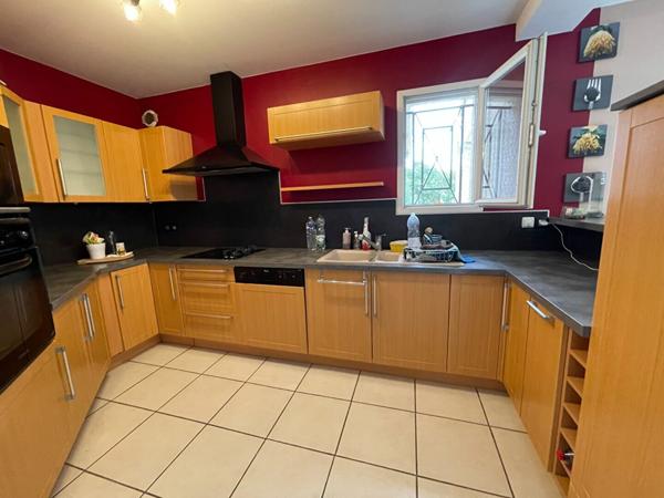 Maison à vendre    8 pièces •  Romans-sur-Isère