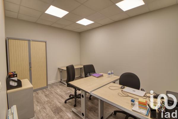 Immeuble à vendre 520 m² Mantes-la-Ville