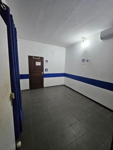 A louer BUREAU MEDICAL - 50 M² - CAYENNE