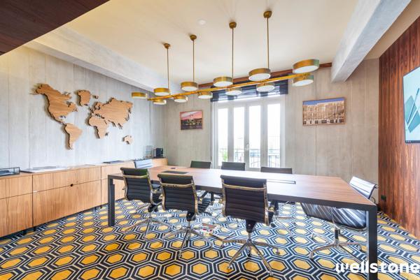 Bureaux à louer à PARIS 75008