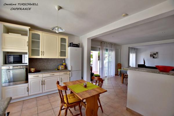 CAVALAIRE SUR MER (83) - PROPRIETE UNE MAISON DE 205 M² (EN 2 APPARTEMENTS) + T2 DE 33 M² - PISCINE AU SEL - TERRAIN DE 1500 M² CLOS ET PAYSAGE -