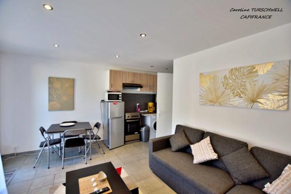 CAVALAIRE SUR MER (83) - PROPRIETE UNE MAISON DE 205 M² (EN 2 APPARTEMENTS) + T2 DE 33 M² - PISCINE AU SEL - TERRAIN DE 1500 M² CLOS ET PAYSAGE -