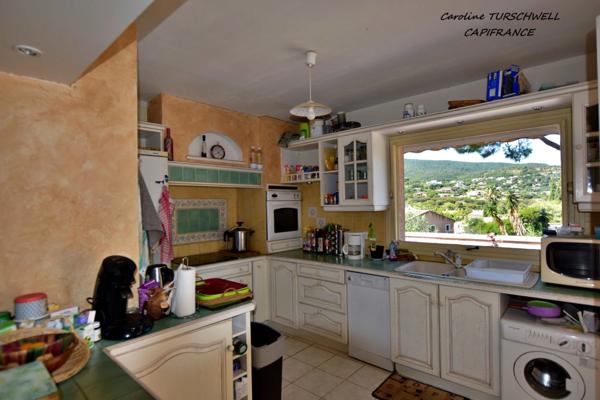 CAVALAIRE SUR MER (83) - PROPRIETE UNE MAISON DE 205 M² (EN 2 APPARTEMENTS) + T2 DE 33 M² - PISCINE AU SEL - TERRAIN DE 1500 M² CLOS ET PAYSAGE -