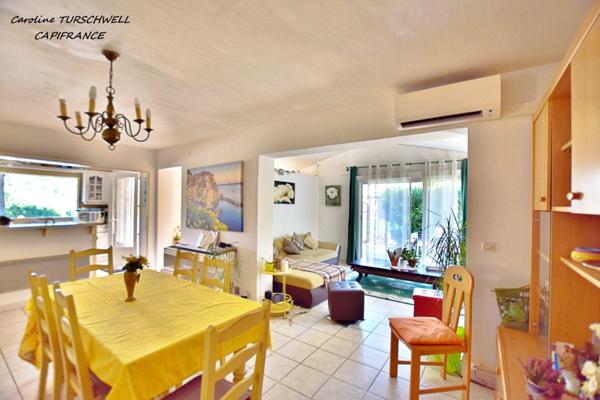 CAVALAIRE SUR MER (83) - PROPRIETE UNE MAISON DE 205 M² (EN 2 APPARTEMENTS) + T2 DE 33 M² - PISCINE AU SEL - TERRAIN DE 1500 M² CLOS ET PAYSAGE -