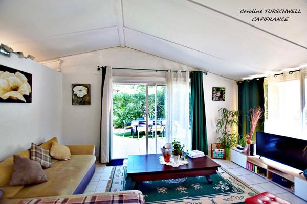 CAVALAIRE SUR MER (83) - PROPRIETE UNE MAISON DE 205 M² (EN 2 APPARTEMENTS) + T2 DE 33 M² - PISCINE AU SEL - TERRAIN DE 1500 M² CLOS ET PAYSAGE -