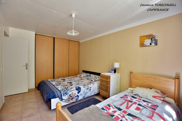 CAVALAIRE SUR MER (83) - PROPRIETE UNE MAISON DE 205 M² (EN 2 APPARTEMENTS) + T2 DE 33 M² - PISCINE AU SEL - TERRAIN DE 1500 M² CLOS ET PAYSAGE -