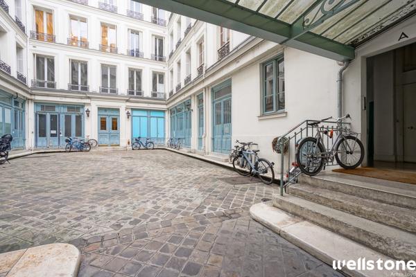 Bureaux à louer à PARIS 75010
