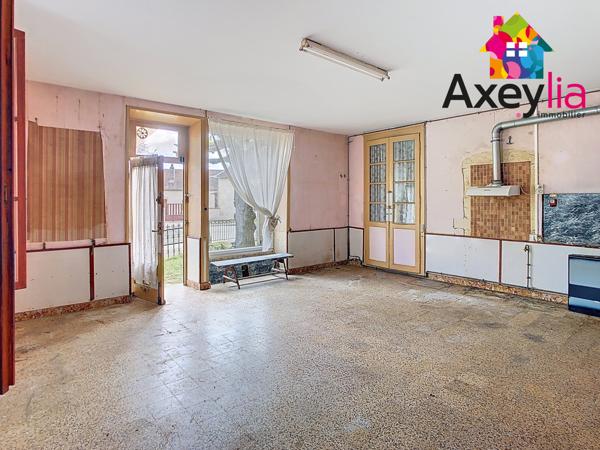 Vindecy (71110) A VENDRE - VINDECY - MAISON DE BOURG AVEC DEPENDANCES ET TERRAIN