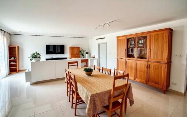 Maison à vendre    4 pièces •  Marguerittes