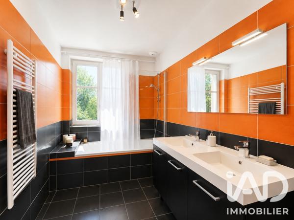 Maison à vendre 6 pièces 233 m² Louhans