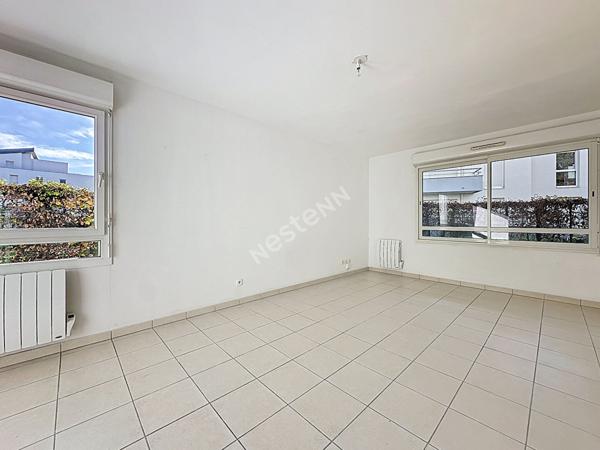 Orvault Haute Vallée / Mulonnière : En vente ! T2 au calme dans résidence récente et sécurisée, parking privé ! Commerces de proximité et C2.