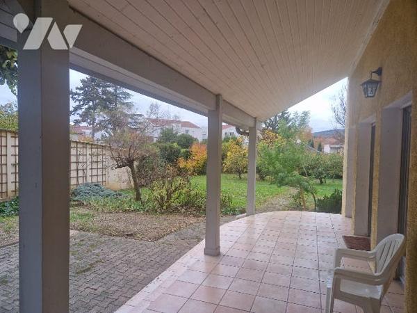 NEUVILLE SUR SAONE (69250)