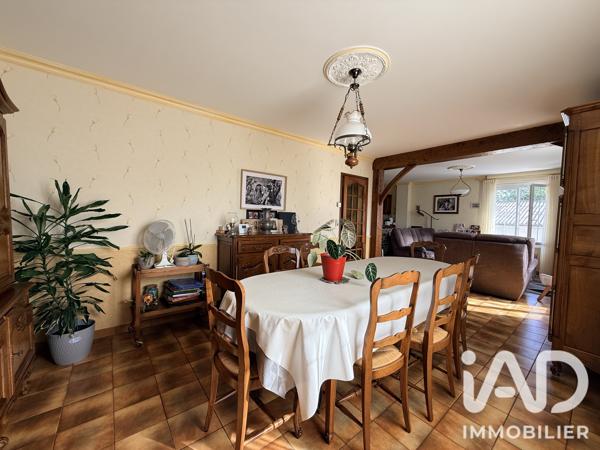 Maison à vendre 9 pièces 182 m² Ducey-Les Chéris