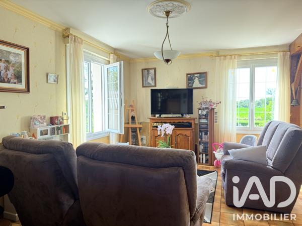 Maison à vendre 9 pièces 182 m² Ducey-Les Chéris
