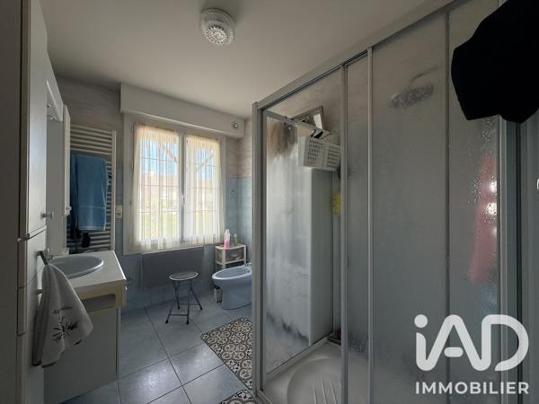 Maison à vendre 9 pièces 182 m² Ducey-Les Chéris