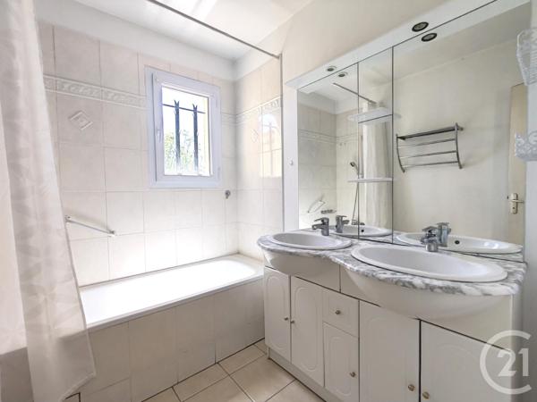 Maison à vendre  4 pièces - 88,03 m2 ST ETIENNE LES ORGUES - 04