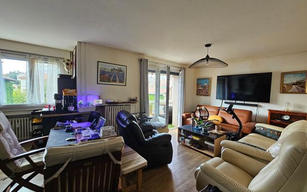 Appartement à vendre    3 pièces • 54,85 m2 Saint-Étienne