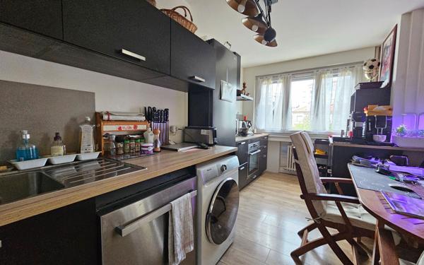 Appartement à vendre    3 pièces • 54,85 m2 Saint-Étienne