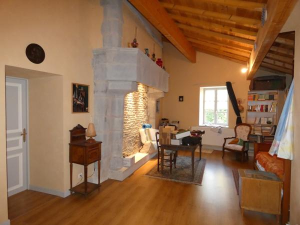 Maison 10 pièces - 307 m² Exclusivité efficity