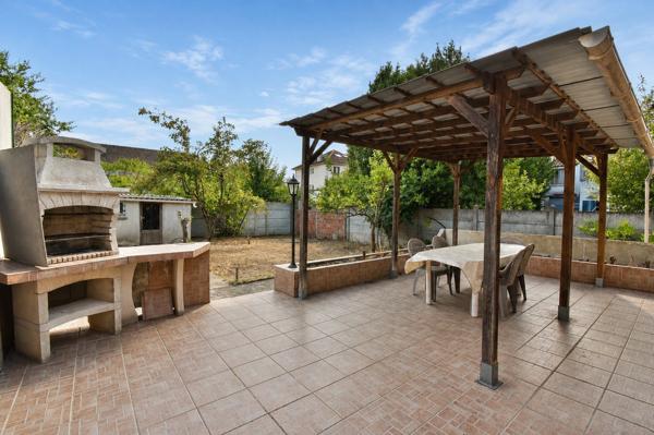 Maison à vendre 4 pièces 2 chambres au RDC -Sous-sol total à Morsang sur Orge - Terrain 368m²
