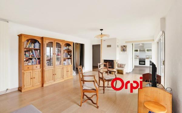 Maison à vendre    5 pièces •  Oullins