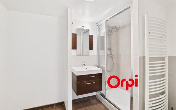 Maison à vendre    5 pièces •  Oullins
