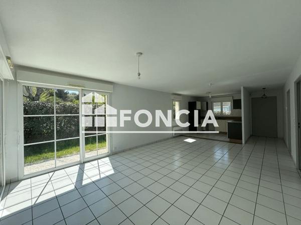 Location Maison 4 pièces 83 m² - 3 IMPASSE DES VALLONS FLEURIS Pujols 47300