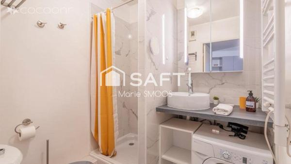 Un magnifique T2 entièrement meublé, situé dans le carré d'or du 8ème arrondissement