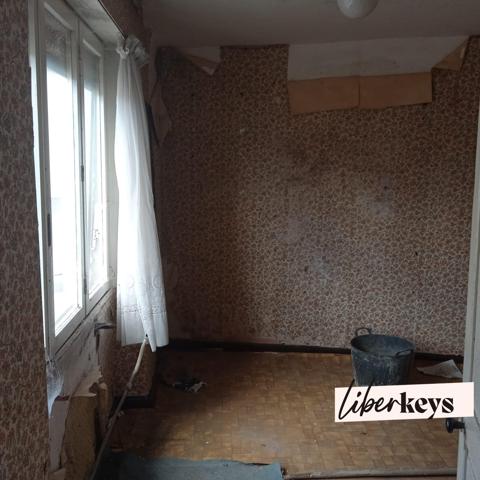 Maison de ville de 158m2 au sol à rénover entièrement