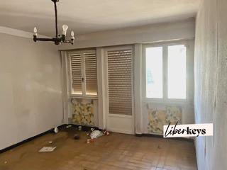 Maison de ville de 158m2 au sol à rénover entièrement