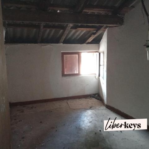 Maison de ville de 158m2 au sol à rénover entièrement