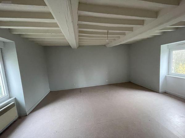 Maison à vendre à Javron-les-Chapelles en Mayenne (53250), ref : 581