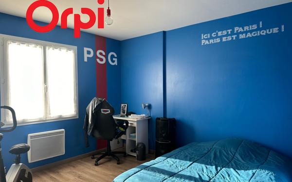 Maison à vendre    7 pièces •  Saint-Agnant