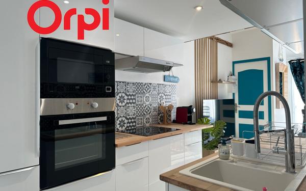 Maison à vendre    7 pièces •  Saint-Agnant