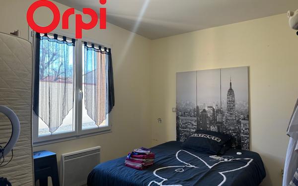 Maison à vendre    7 pièces •  Saint-Agnant