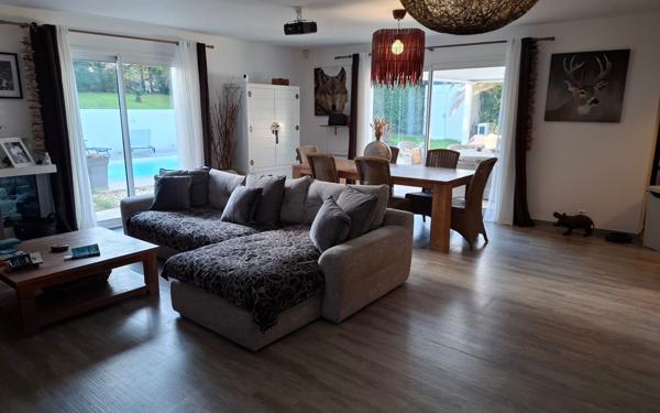 Maison à vendre    5 pièces • 120 m2 Lahonce