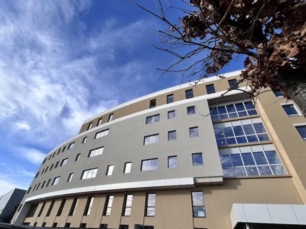 BOURG EN BRESSE - BUREAUX NEUFS A LOUER - CENTRE VILLE