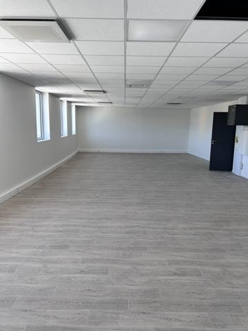 BOURG EN BRESSE - BUREAUX NEUFS A LOUER - CENTRE VILLE