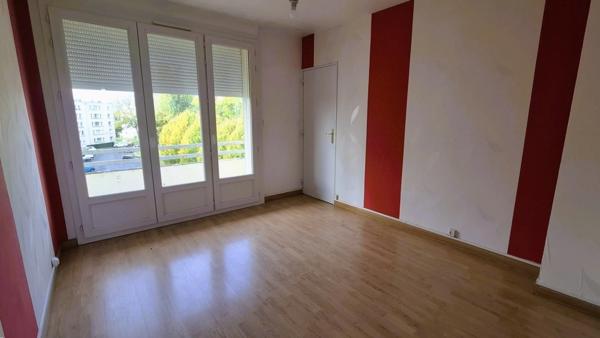 Appartement à Vendre 5 pièces SAINT QUENTIN (02), Quartier Remicourt