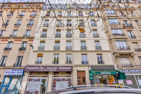 2 pièces au dernier étage