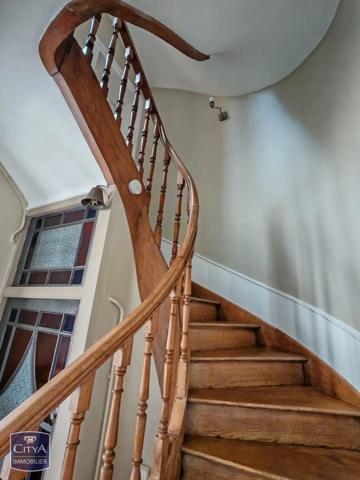 Maison à vendre 11 pièces 227m² Arras (62000)