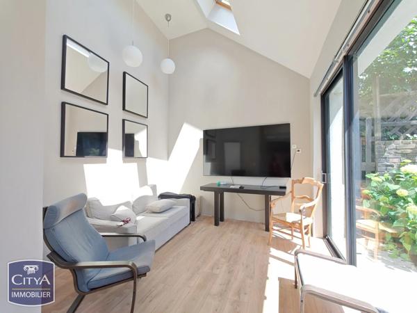 Maison à vendre 11 pièces 227m² Arras (62000)