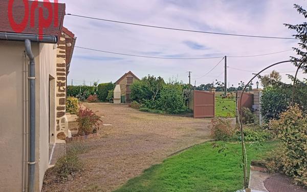 Maison à vendre    4 pièces •  Le Temple