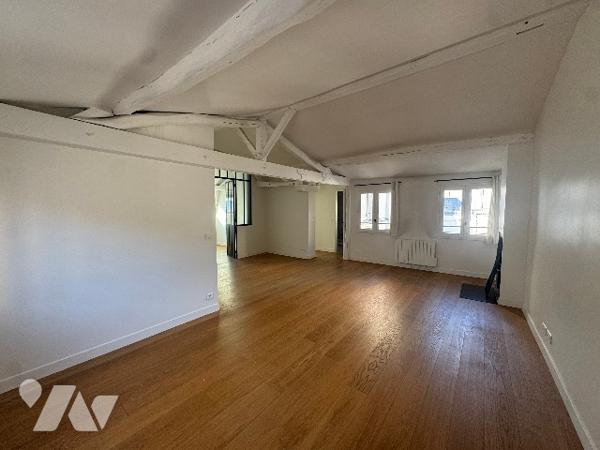 Paris 8 – T3 dernier étage avec ascenseur– Rue de Greffulhe