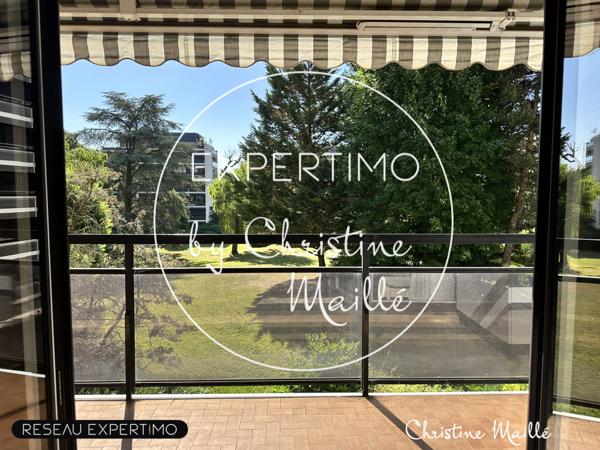 Versailles (78000) VERSAILLES Montreuil - Appartement 3 pièces 72 m² avec Balcon - Parking - Cave - Ascenseur