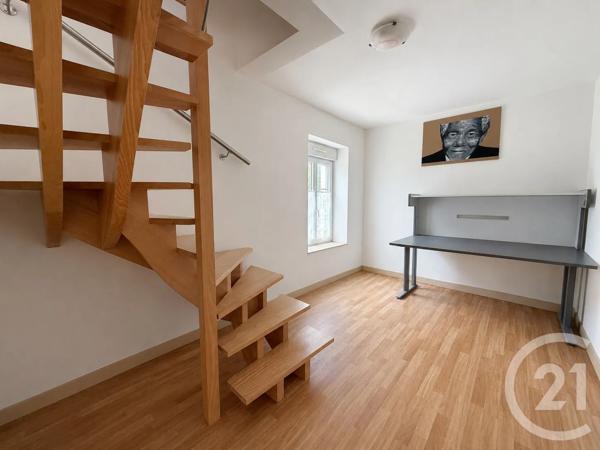 Maison à vendre  4 pièces - 114,32 m 2   CHATEAUBRIANT  - 44