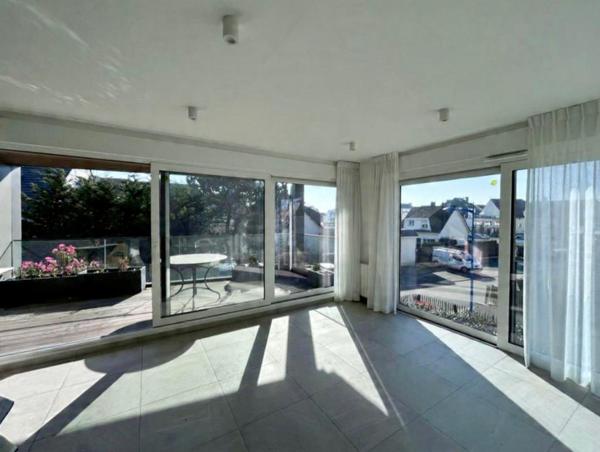 Centre station, plage à pied, T3 lumineux 83m2, terrasse sud, garage, pkg