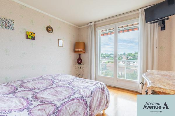 Appartement 4 pièces 76.78 m2