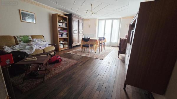 Maison à vendre à Montlandon en Haute-Marne (52600), ref :